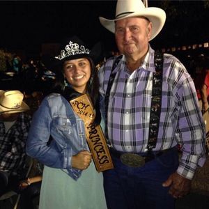 Meet your Posher, Taylor